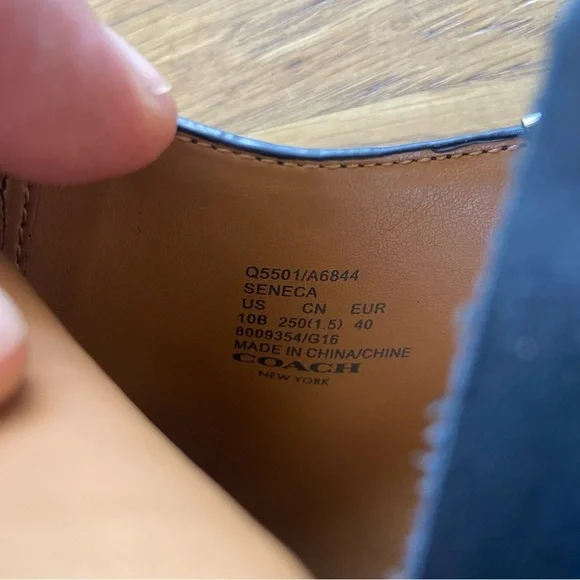 Womens black coach Seneca glaze leather  bootie size 10 - Picture 9 of 16